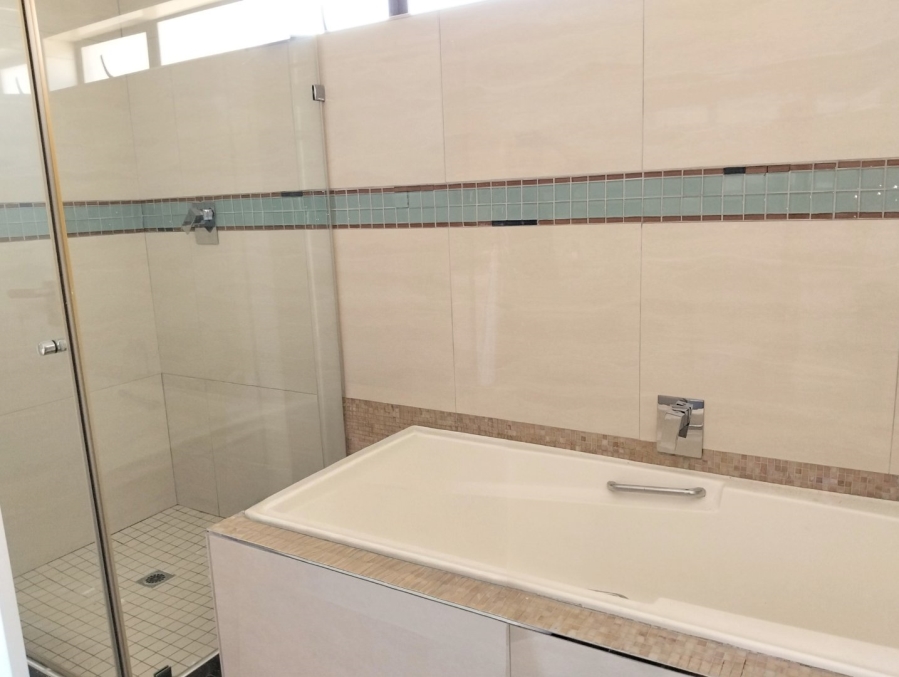 4 Bedroom Property for Sale in Parklands North Western Cape